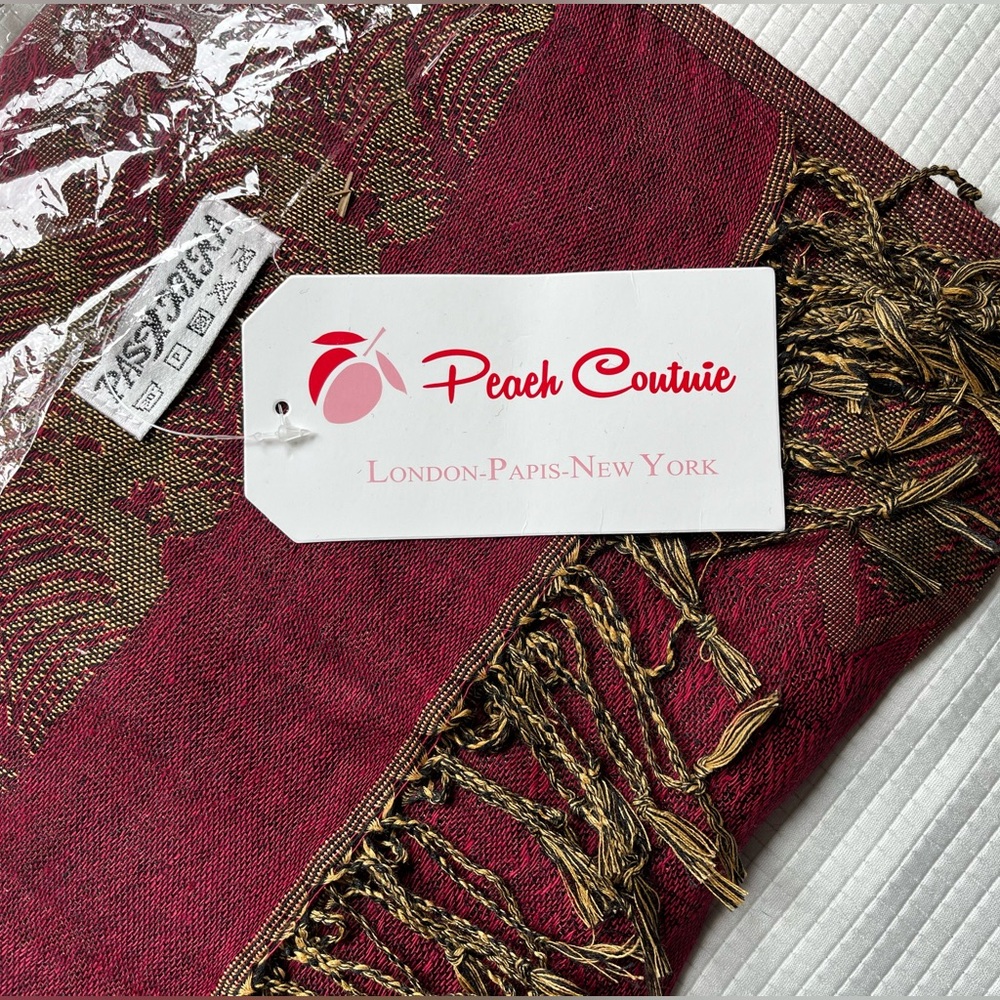 Peach Couture NWTG/ pashmina